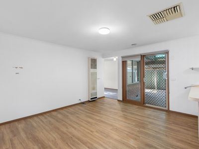 5 Priestley Crescent, Seymour