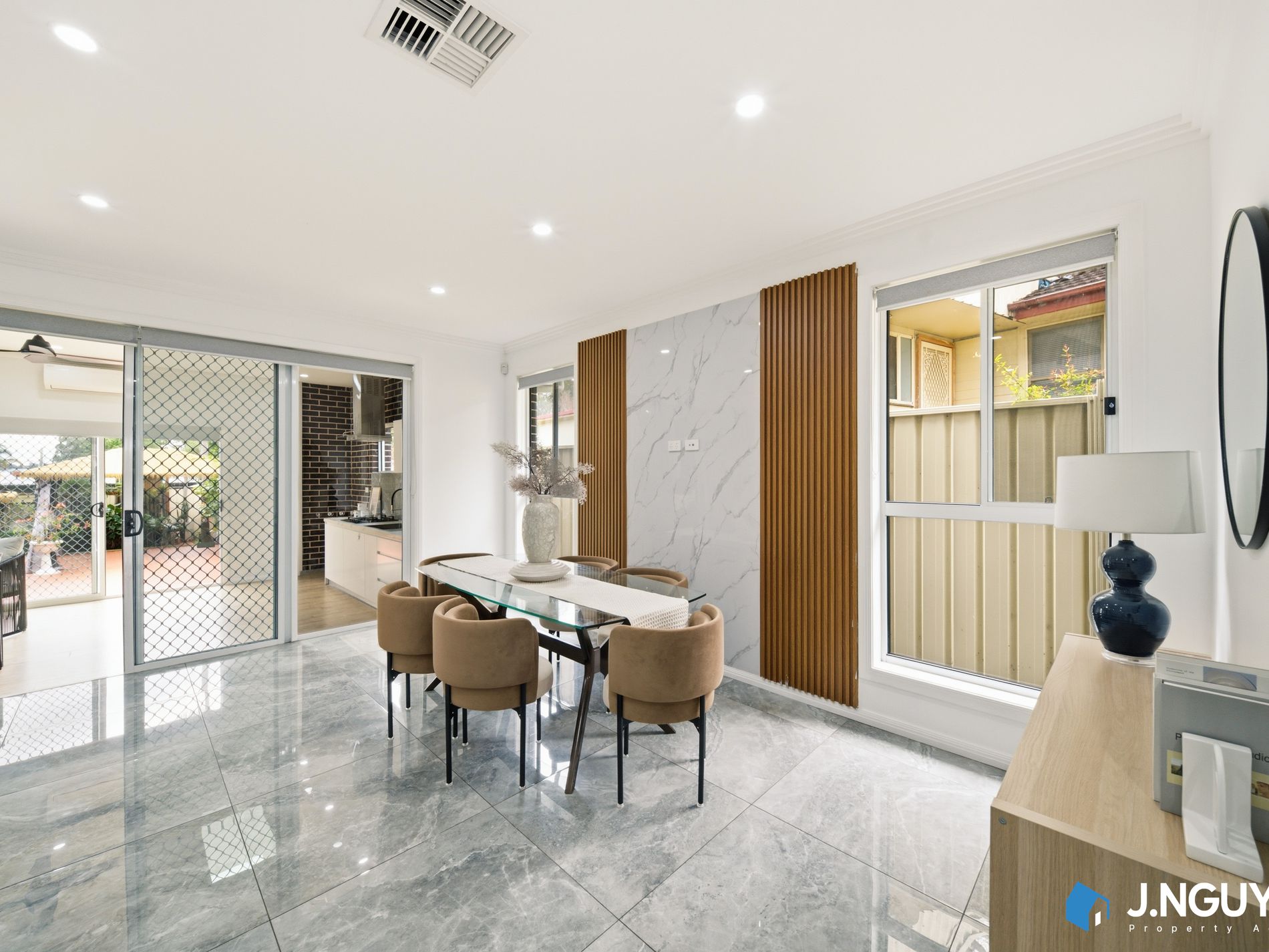 15a Thomas Avenue, Lurnea
