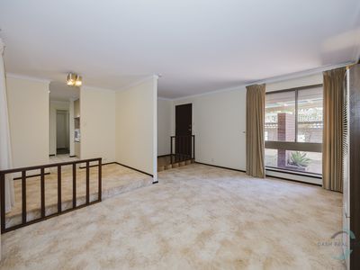 7 Oldham Street, Hillarys