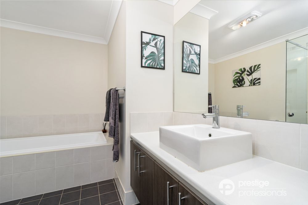 11 Turton Road, Moorebank