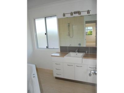 2 / 38 Tavistock Street, Torquay
