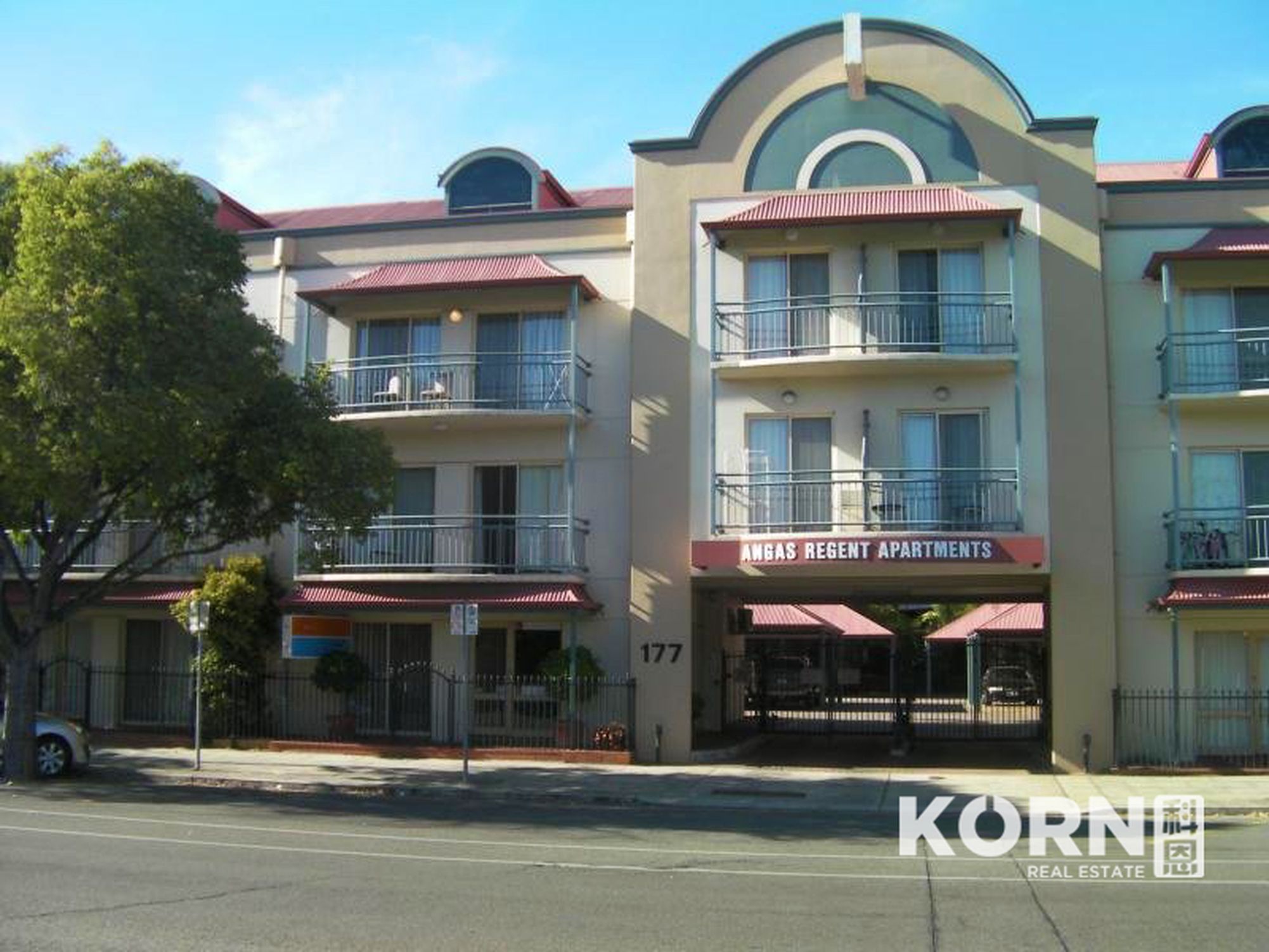 1 / 177 Angas Street, Adelaide