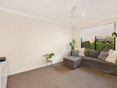 2 / 8 Wells Street, Palmwoods