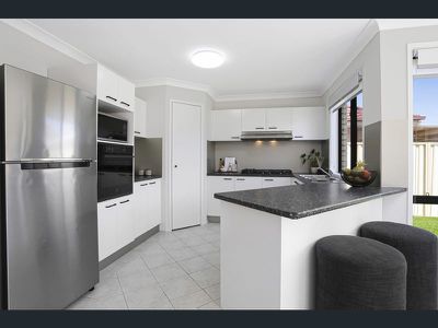 53 Glenfield Drive, Currans Hill