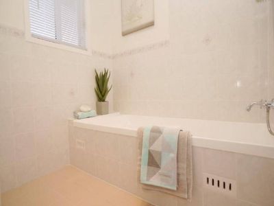 1 / 8 Langi Street, Hawks Nest