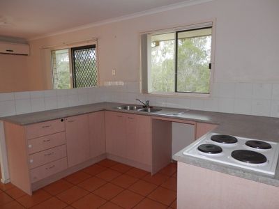 27 Palma Rosa Drive, Wulkuraka