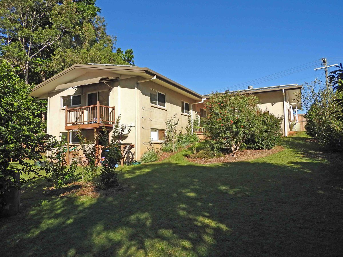 31 PUTT STREET, Atherton