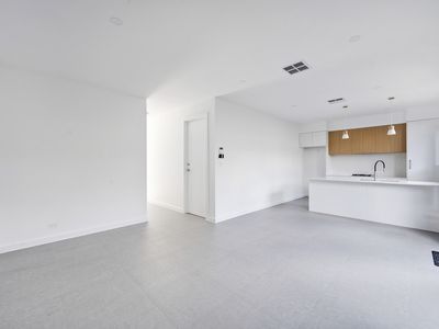 3 / 45 Newton Road, Newton