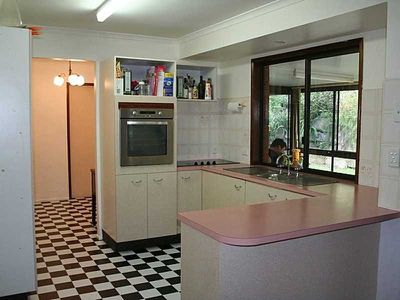 9 Kingfisher Court, Bundamba