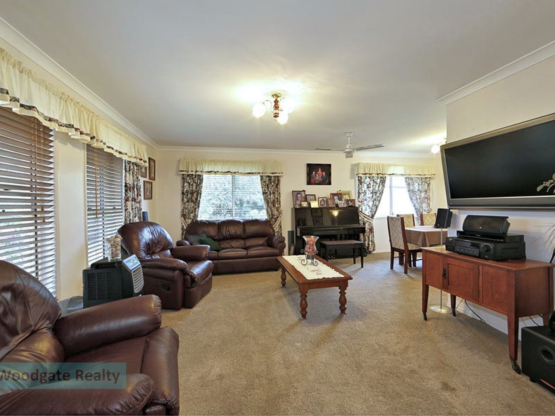 16 Emperor St, Woodgate