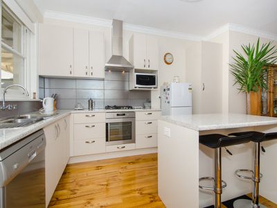 27 Victor Street , Mount Gambier