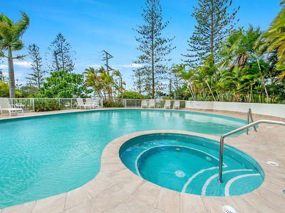 907 / 182 Marine Parade, Labrador