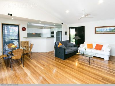 4 Chantilly Street, Urangan