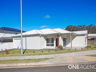 33 Wirraway Boulevard, Badagarang