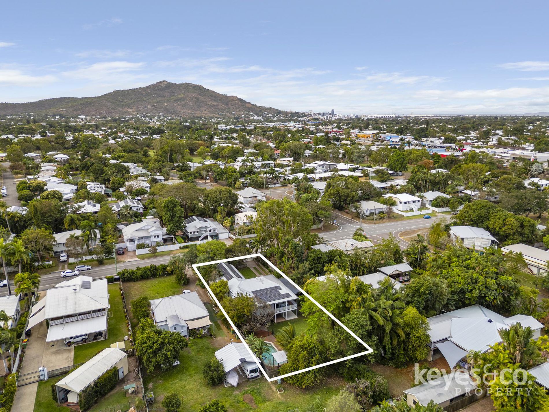 28 Townsend Street, Mysterton