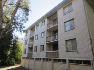 4 / 4-6 Albert Street, North Parramatta