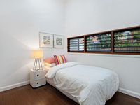 41 haughton st, Red Hill