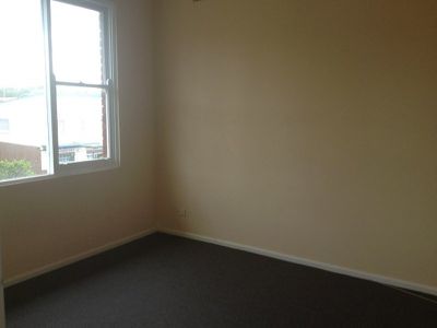 3 / 5 First Avenue, Warrawong