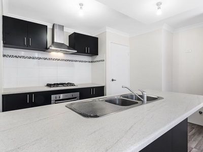 17 Persian Street, Eglinton