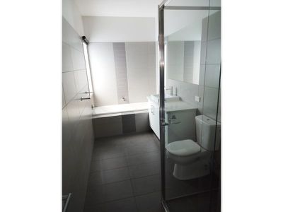 2 / 47 O'Connell Street, Geelong West