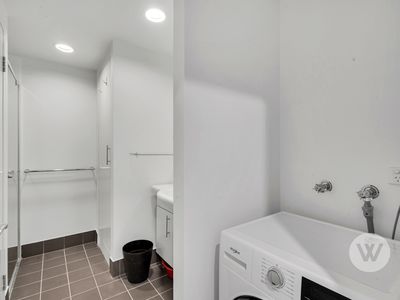 322 / 9 Paxtons Walk, Adelaide