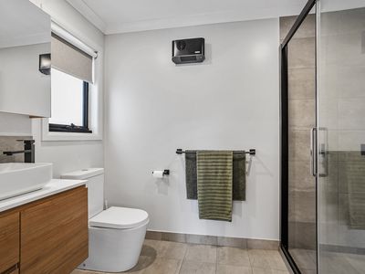 15 Debra Place, Huonville