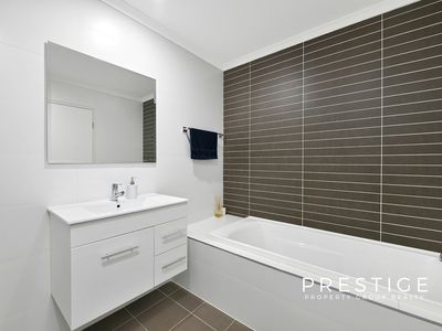 H107 / 9-11 Wollongong Road, Arncliffe