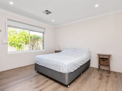 24A Brandon Way, Lynwood