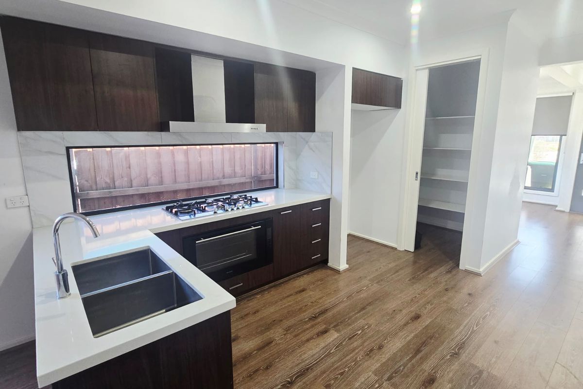 72 Petunia Avenue, Tarneit