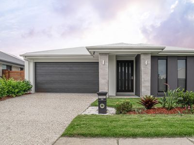 56 Great Sandy Circuit, Pimpama