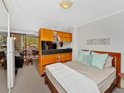 211 / 508 Riley Street, Surry Hills