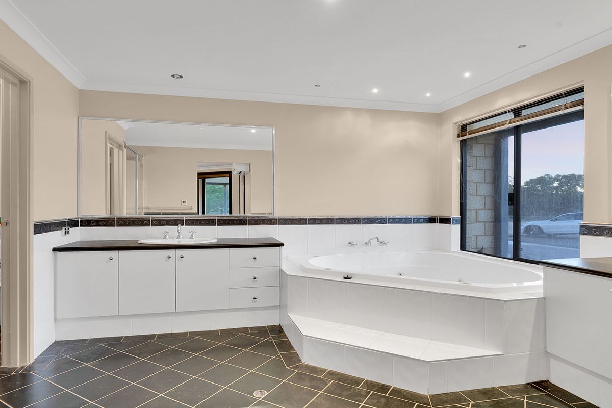 46 Pure Steel Lane, Mundijong