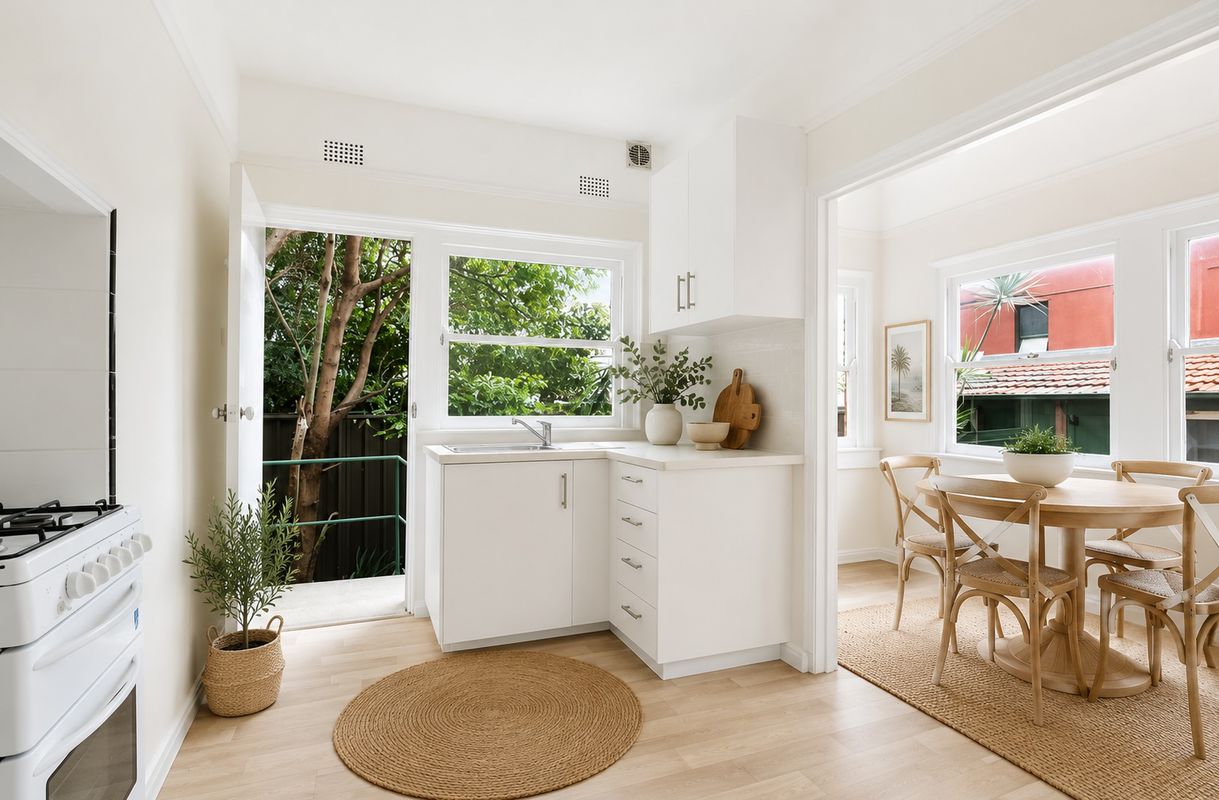 Unit 2 / 102 Anglesea Street, Bondi Junction