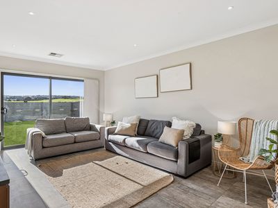 6 Saint Andrews Boulevard, Normanville