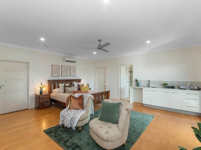 20 The Point, Castle Hill