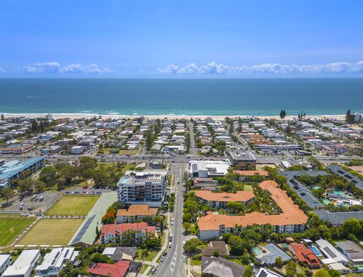 Prime Location in the Heart of Mermaid Beach