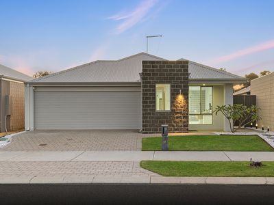 11 AUBURN WAY, Baldivis