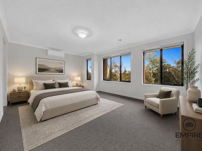 32 Theatre Circuit, Clyde North