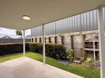22 WATTLEBIRD CRESCENT, Elermore Vale