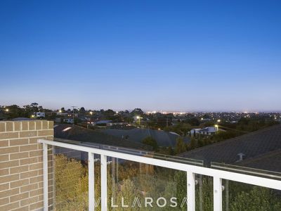 14 Lapin Grove, Wandana Heights