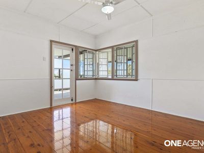 22 Petrel Avenue, River Heads