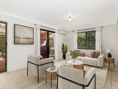 7 Meadow Crescent, Beenleigh