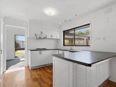 20 Montgomery Street, Sale