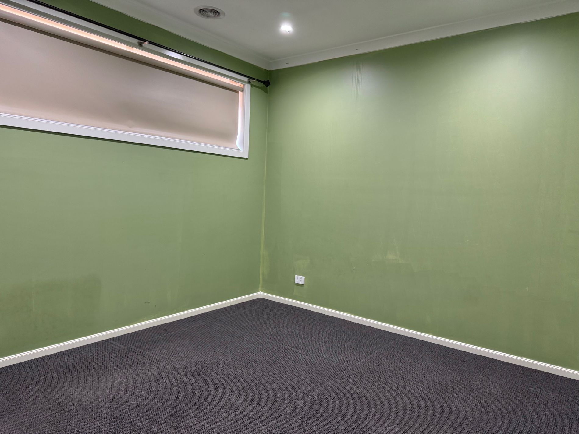 16 Pastille Road, Manor Lakes