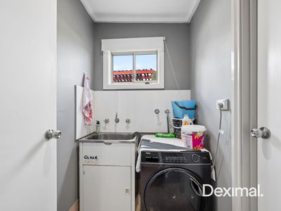 213 Sevenoaks Street, Cannington