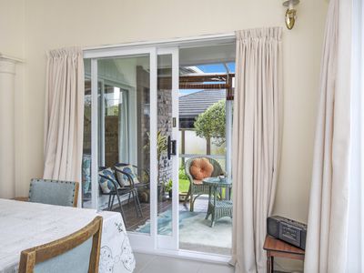 11A Arthur Grove, Waikanae