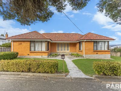 137 Ravenswood Road, Ravenswood