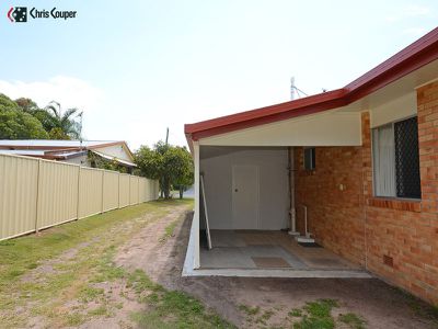 42 BIDEFORD STREET, Torquay
