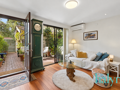 2 / 11 Heytesbury Road, Subiaco
