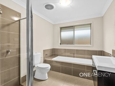 13 Berrima Street, Tullimbar
